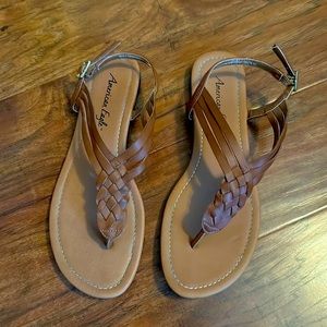 American Eagle brown sandals size 8.5
